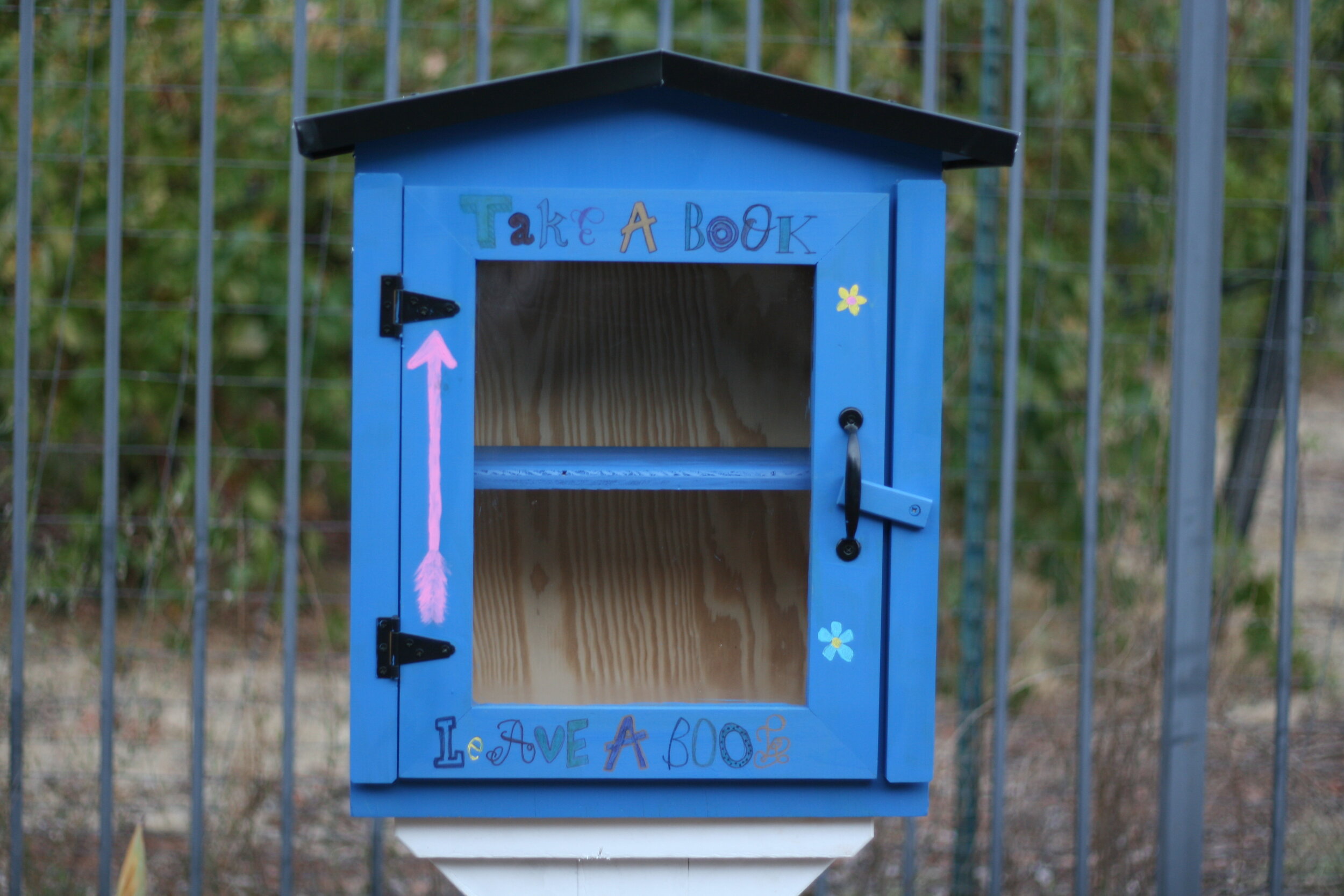 The front of my new Little Free Library